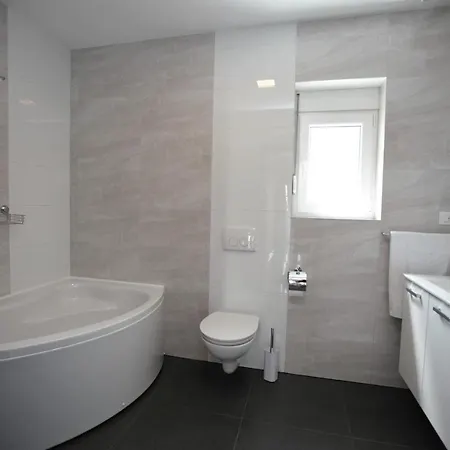 Apartmani Ive Trogir Exterior photo