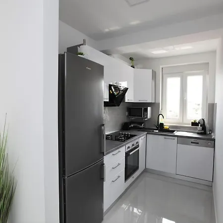 Apartmani Ive Trogir Exterior photo