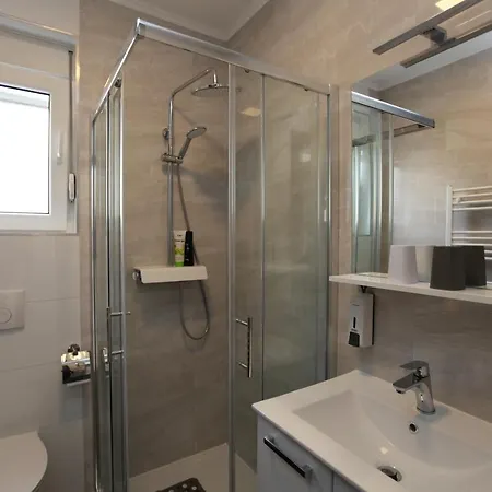 Apartmani Ive Trogir Exterior photo